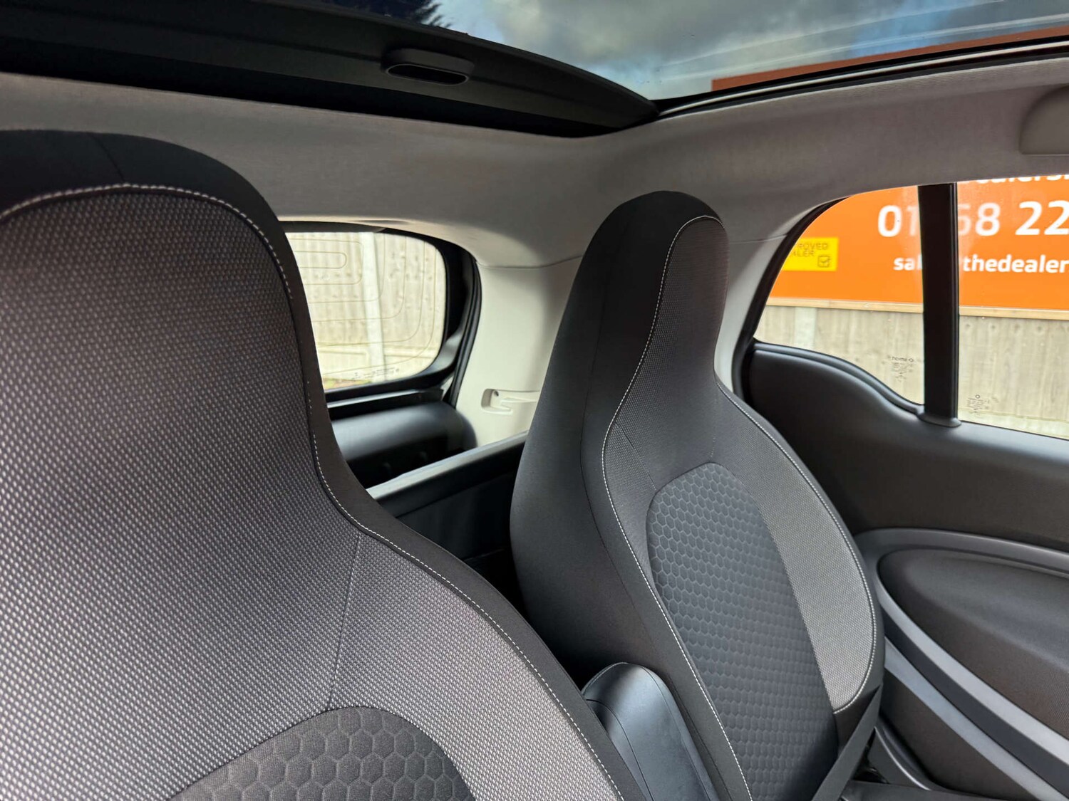 Used smart fortwo 2021 for sale - 76333068: Photo 22