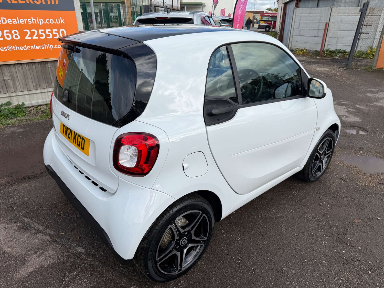Used smart fortwo 2021 for sale - 76333068: Photo 5