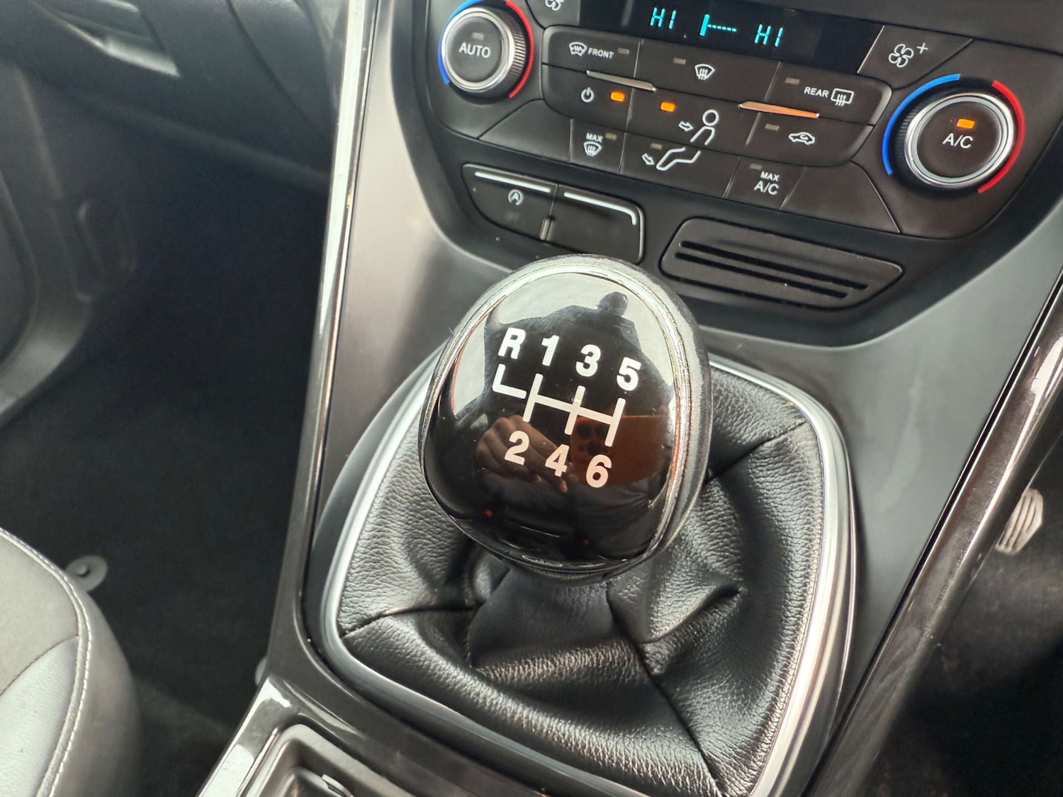 Used Ford Kuga 2018 for sale - 76422575: Photo 37