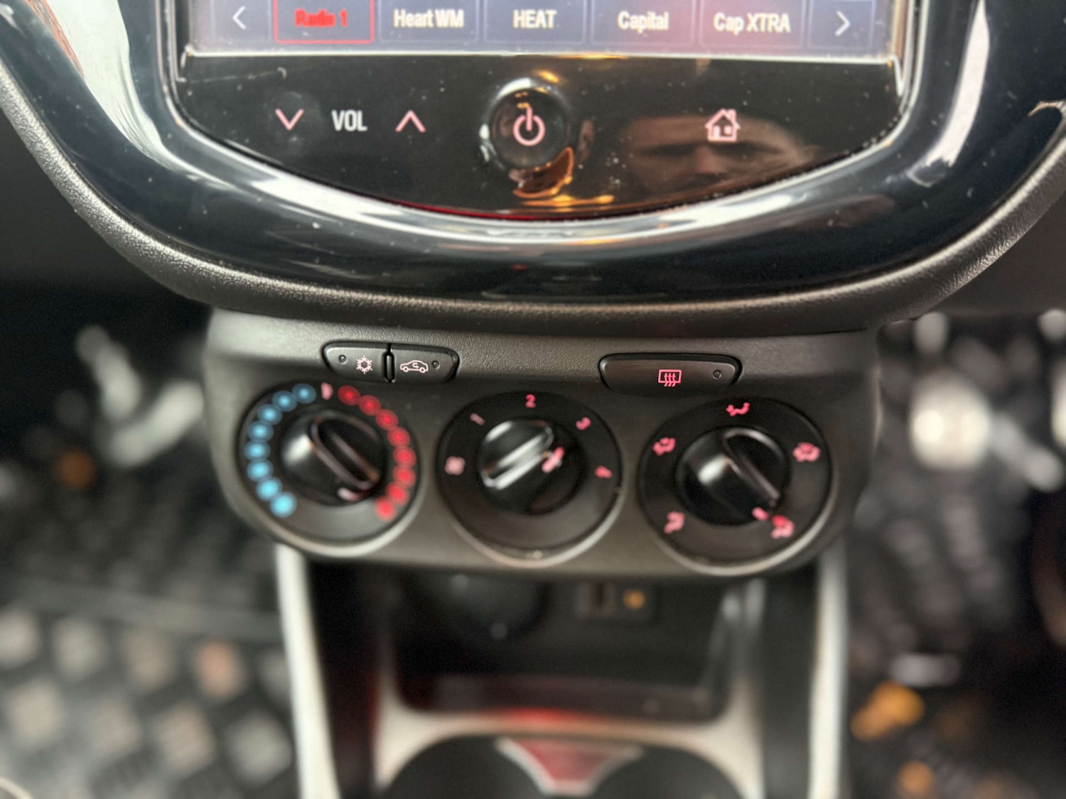 Used Vauxhall Corsa 2015 for sale - 77470106: Photo 29