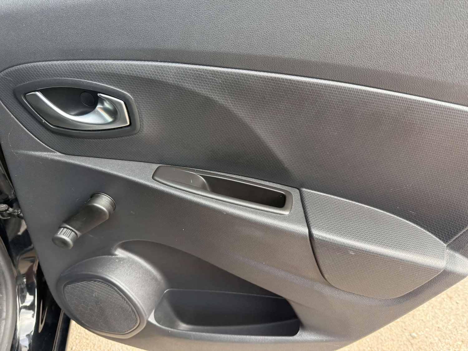 Used Renault Clio 2016 for sale - 78139635: Photo 18