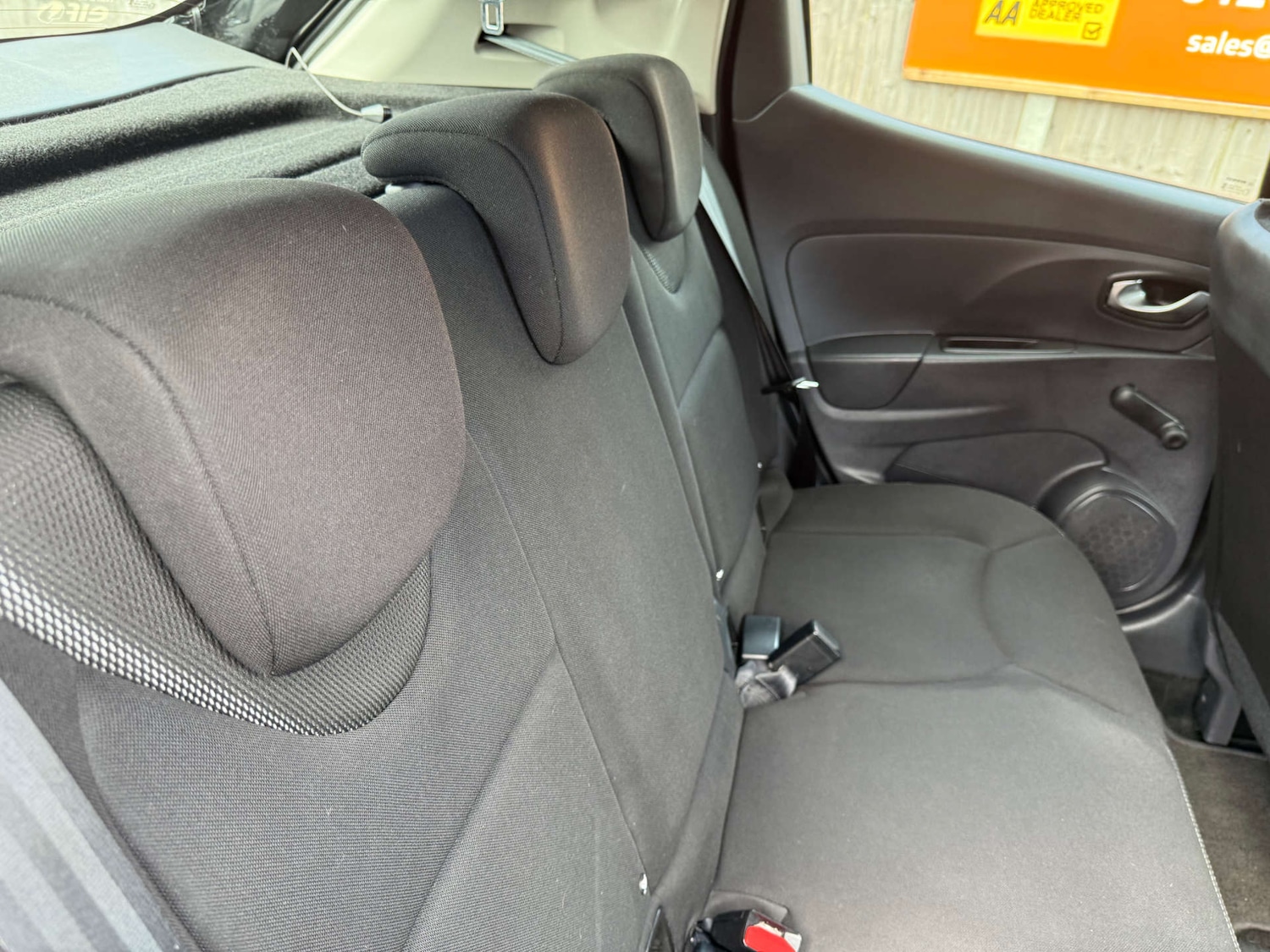 Used Renault Clio 2016 for sale - 78139635: Photo 26