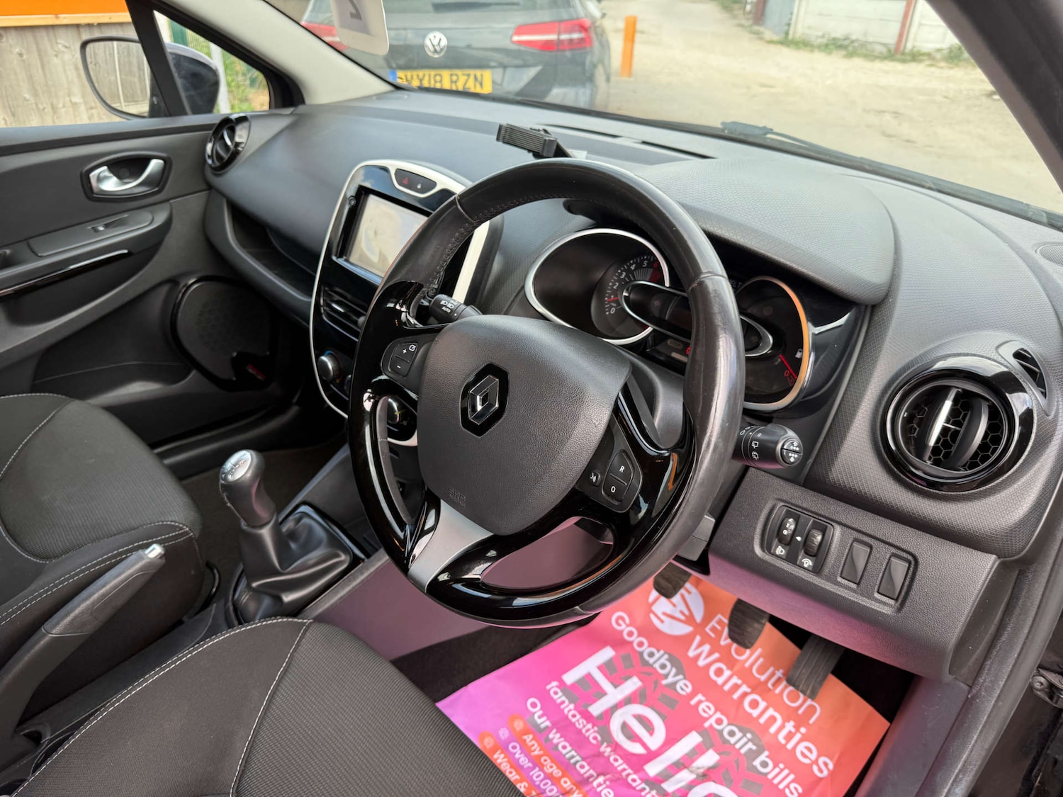 Used Renault Clio 2016 for sale - 78139635: Photo 27