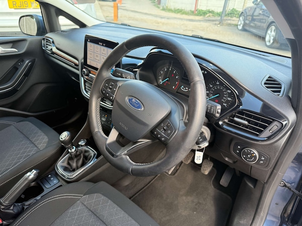 Used Ford Fiesta 2019 for sale - 76027712: Photo 27