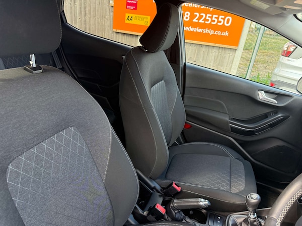 Used Ford Fiesta 2019 for sale - 76027712: Photo 31