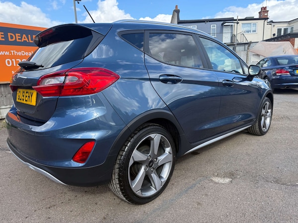 Used Ford Fiesta 2019 for sale - 76027712: Photo 7
