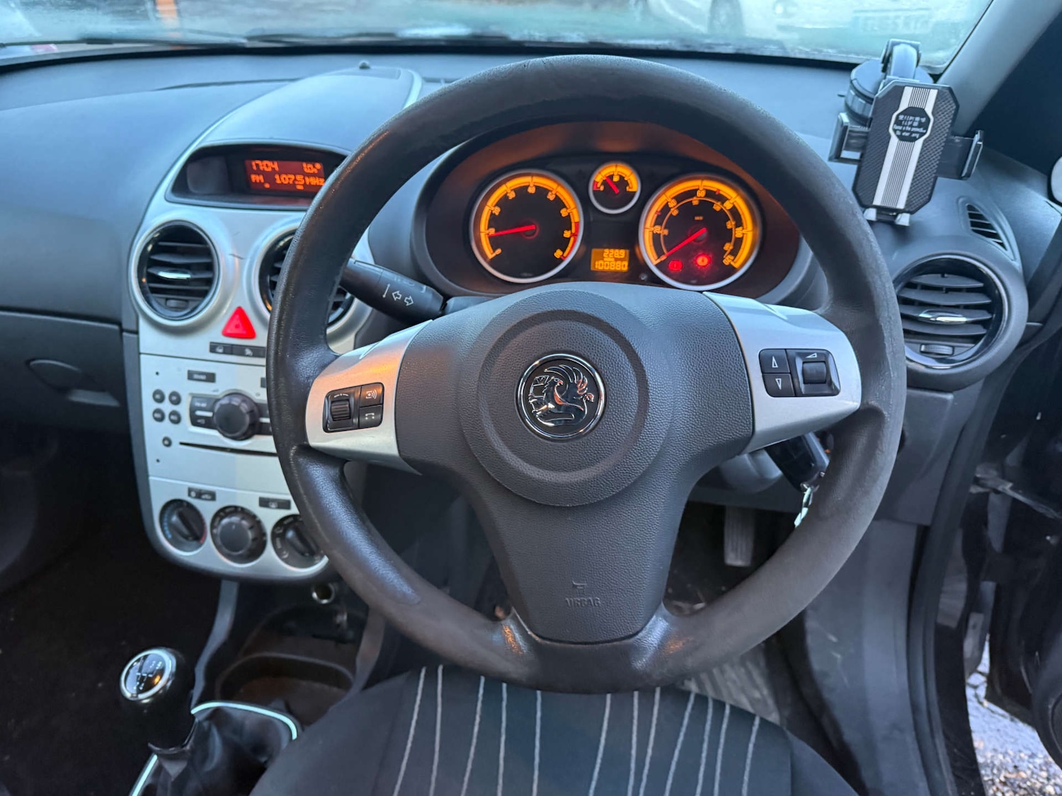 Used Vauxhall Corsa 2009 for sale - 77161965: Photo 15