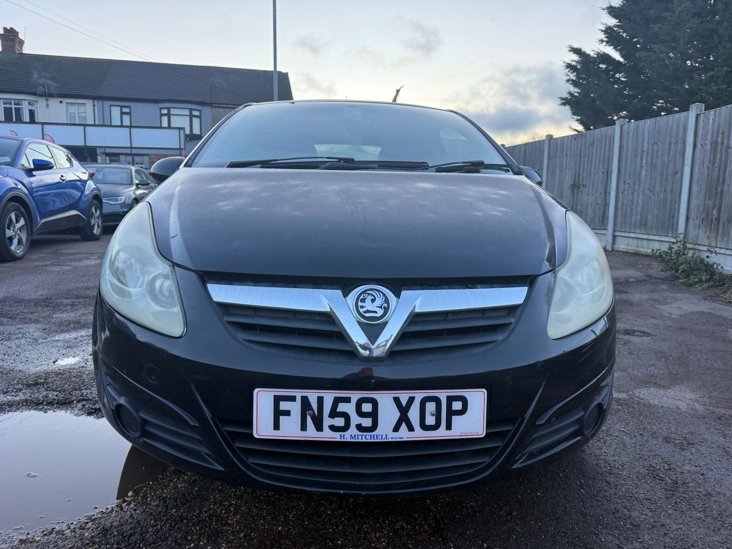 Used Vauxhall Corsa 2009 for sale - 77161965: Photo 3