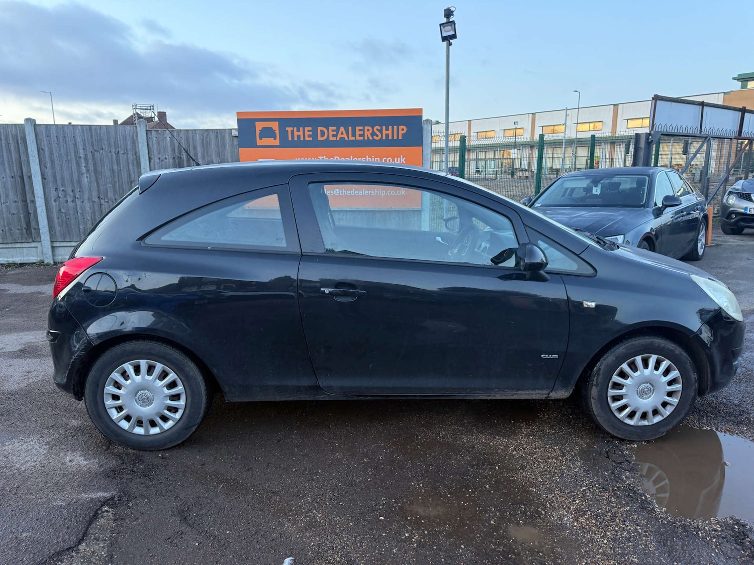 Used Vauxhall Corsa 2009 for sale - 77161965: Photo 8