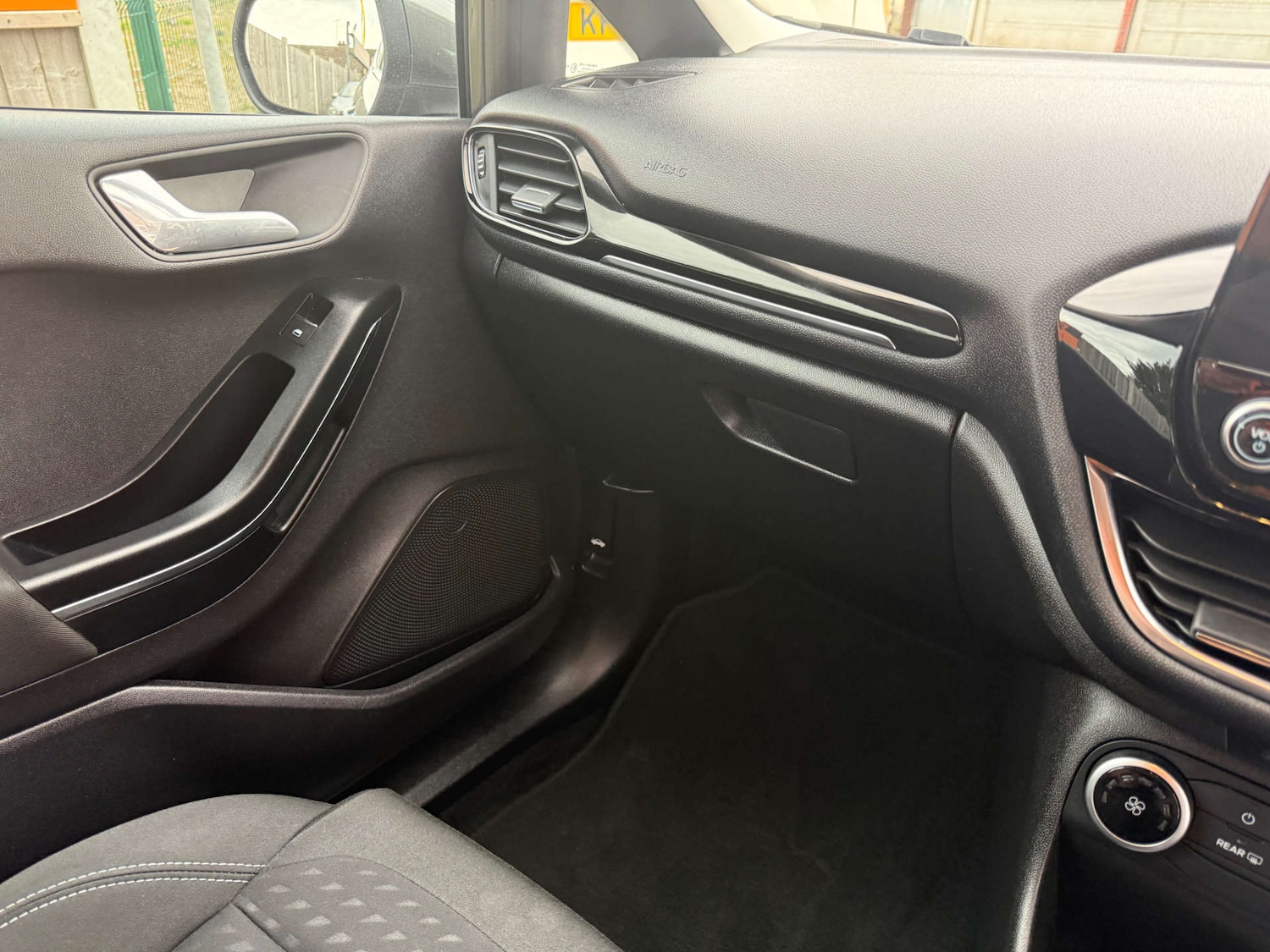 Used Ford Fiesta 2019 for sale - 78210436: Photo 27