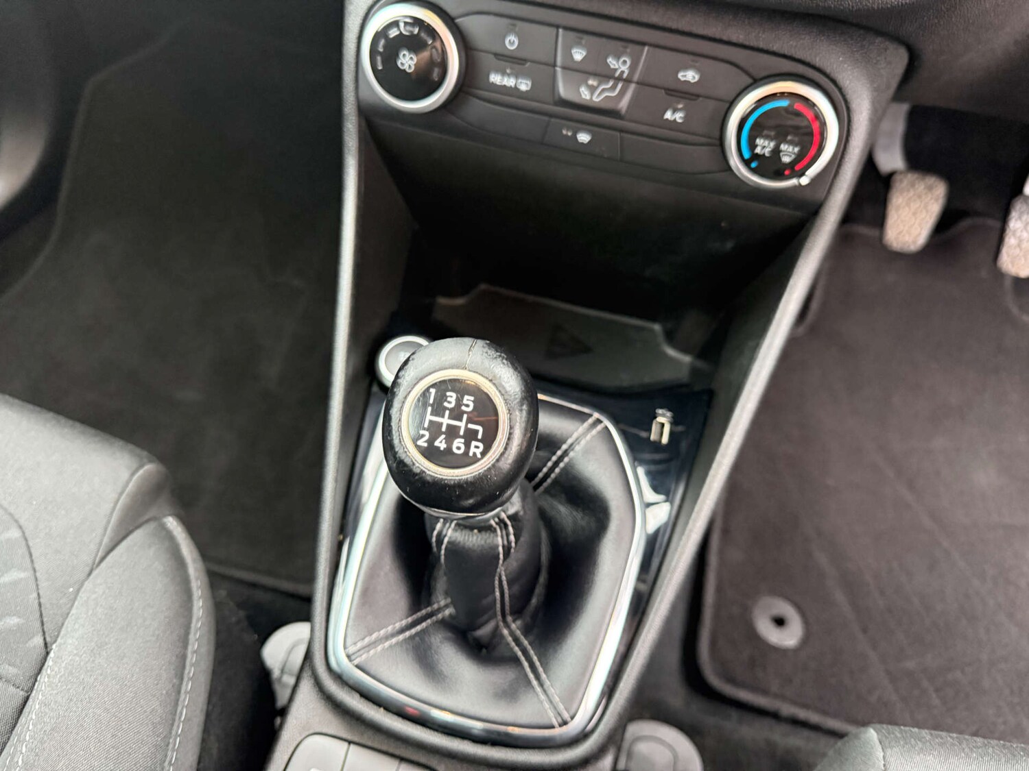 Used Ford Fiesta 2019 for sale - 78210436: Photo 29