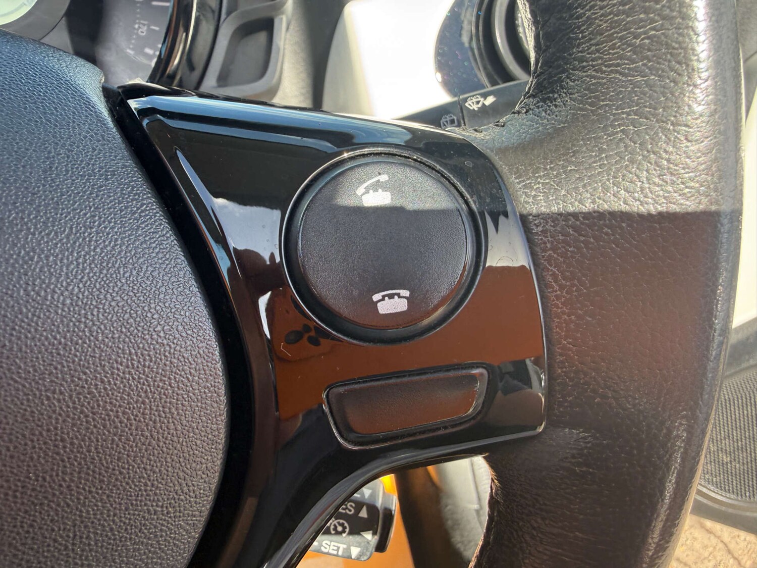 Used Toyota AYGO 2015 for sale - 78219421: Photo 25