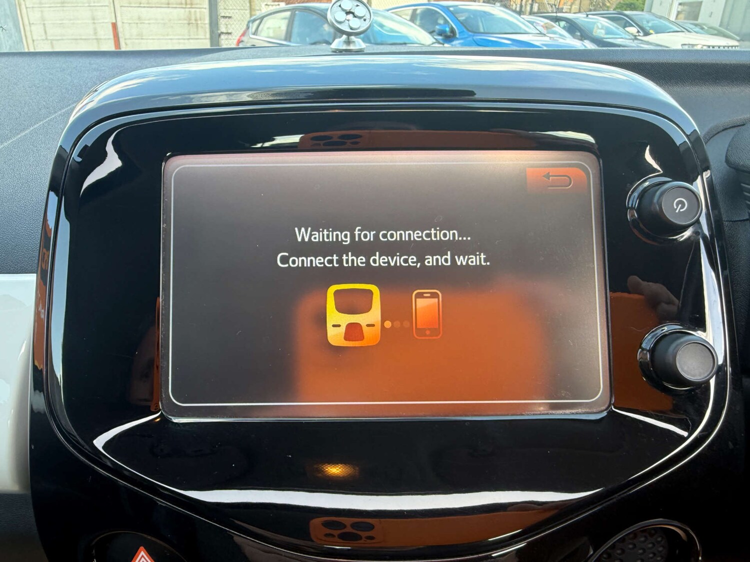 Used Toyota AYGO 2015 for sale - 78219421: Photo 28