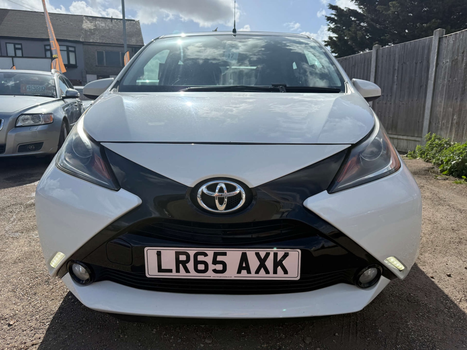 Used Toyota AYGO 2015 for sale - 78219421: Photo 3