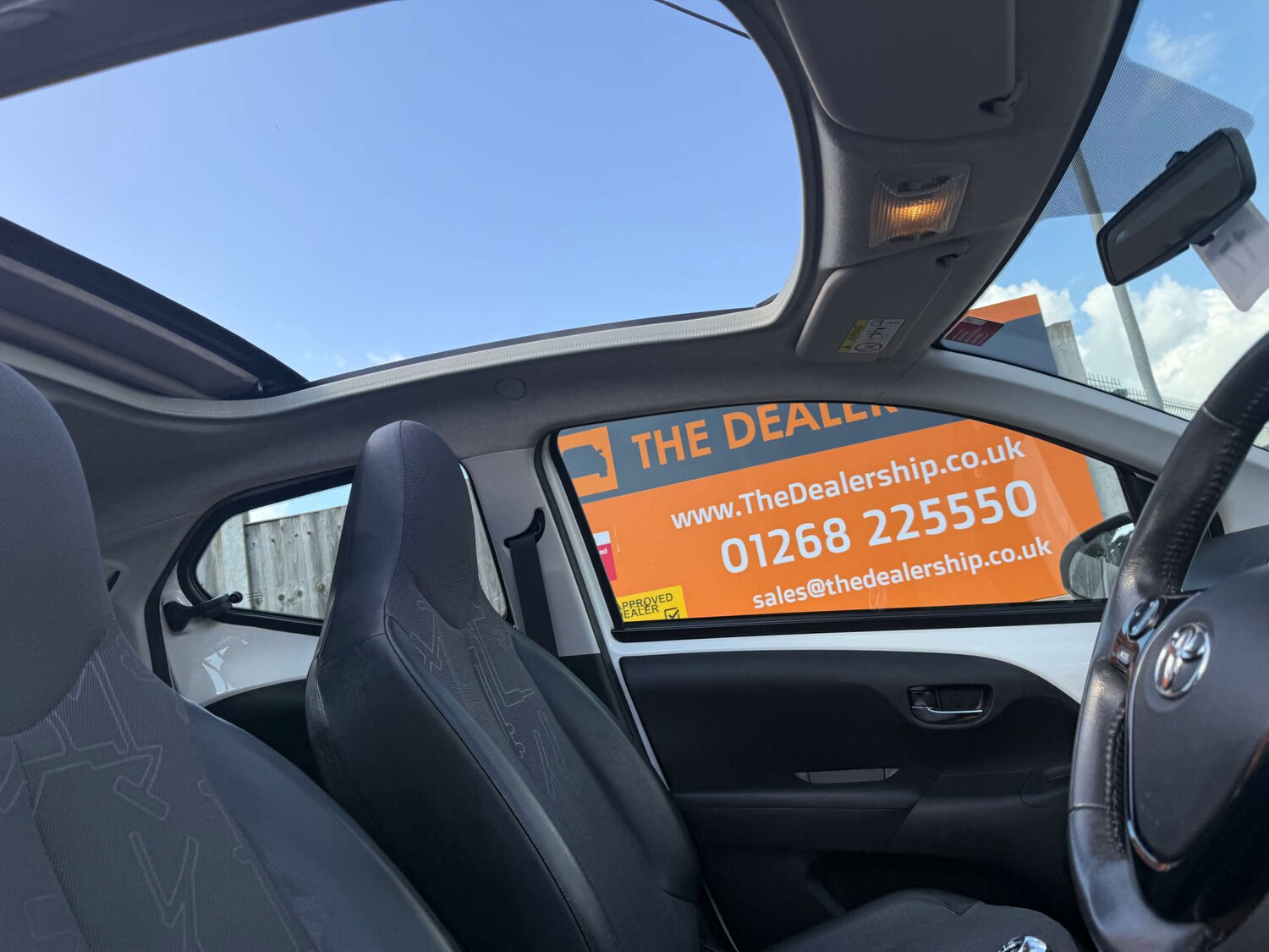 Used Toyota AYGO 2015 for sale - 78219421: Photo 33