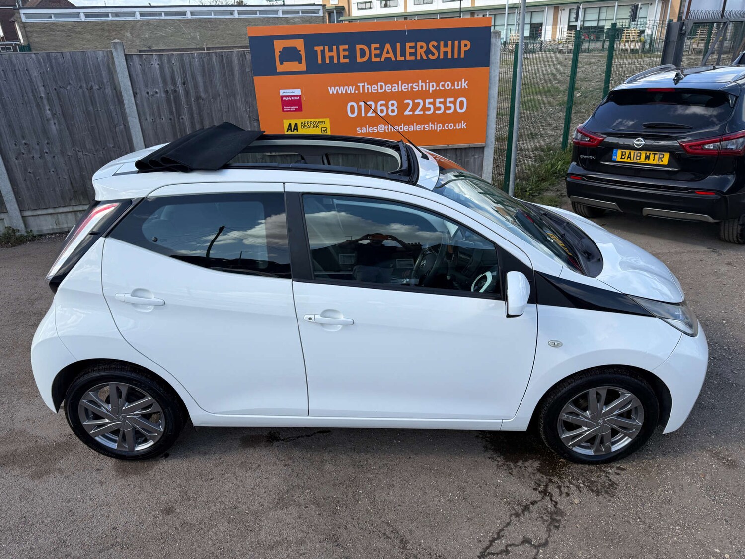 Used Toyota AYGO 2015 for sale - 78219421: Photo 35