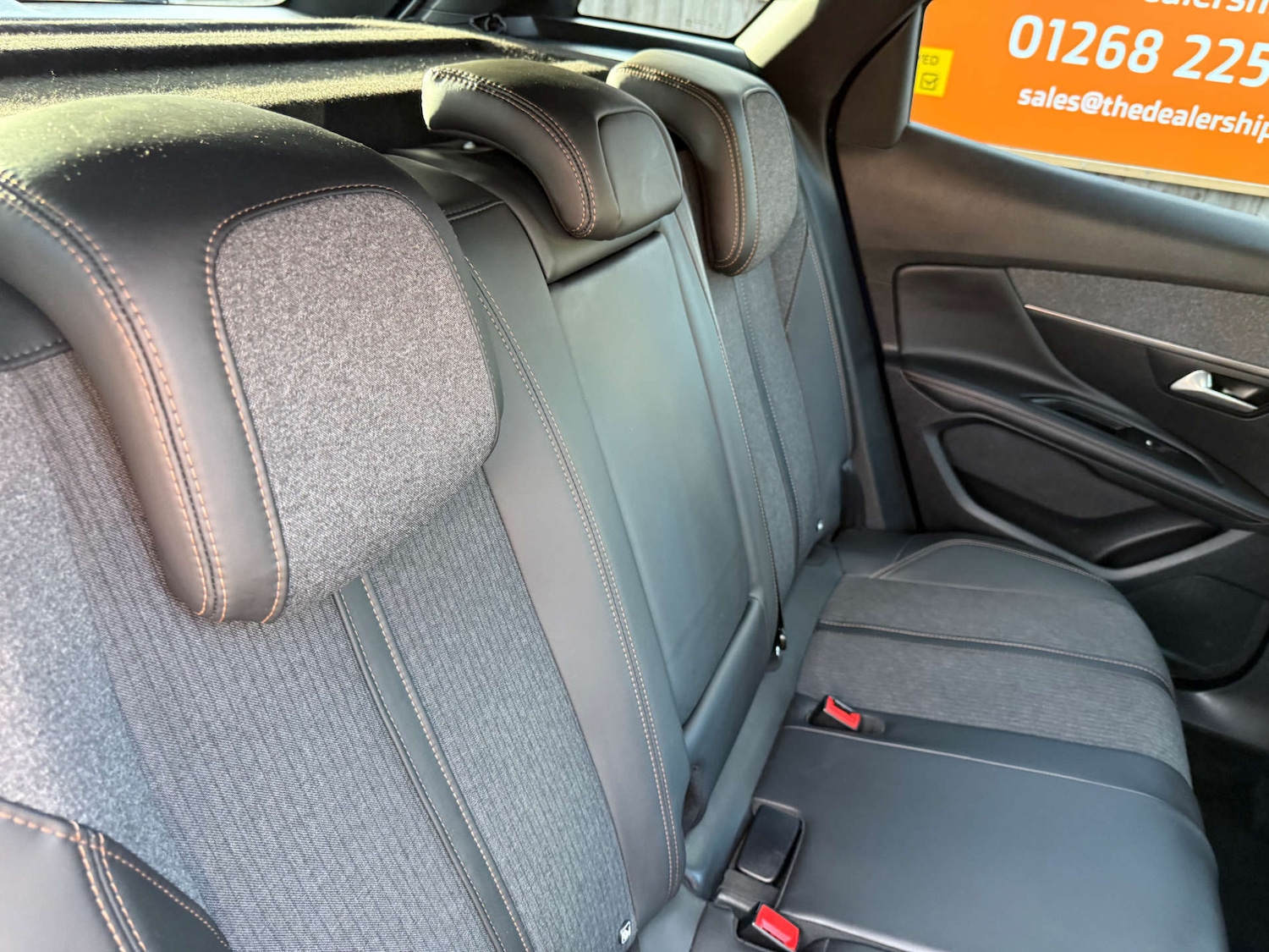 Used Peugeot 3008 2017 for sale - 76016310: Photo 23