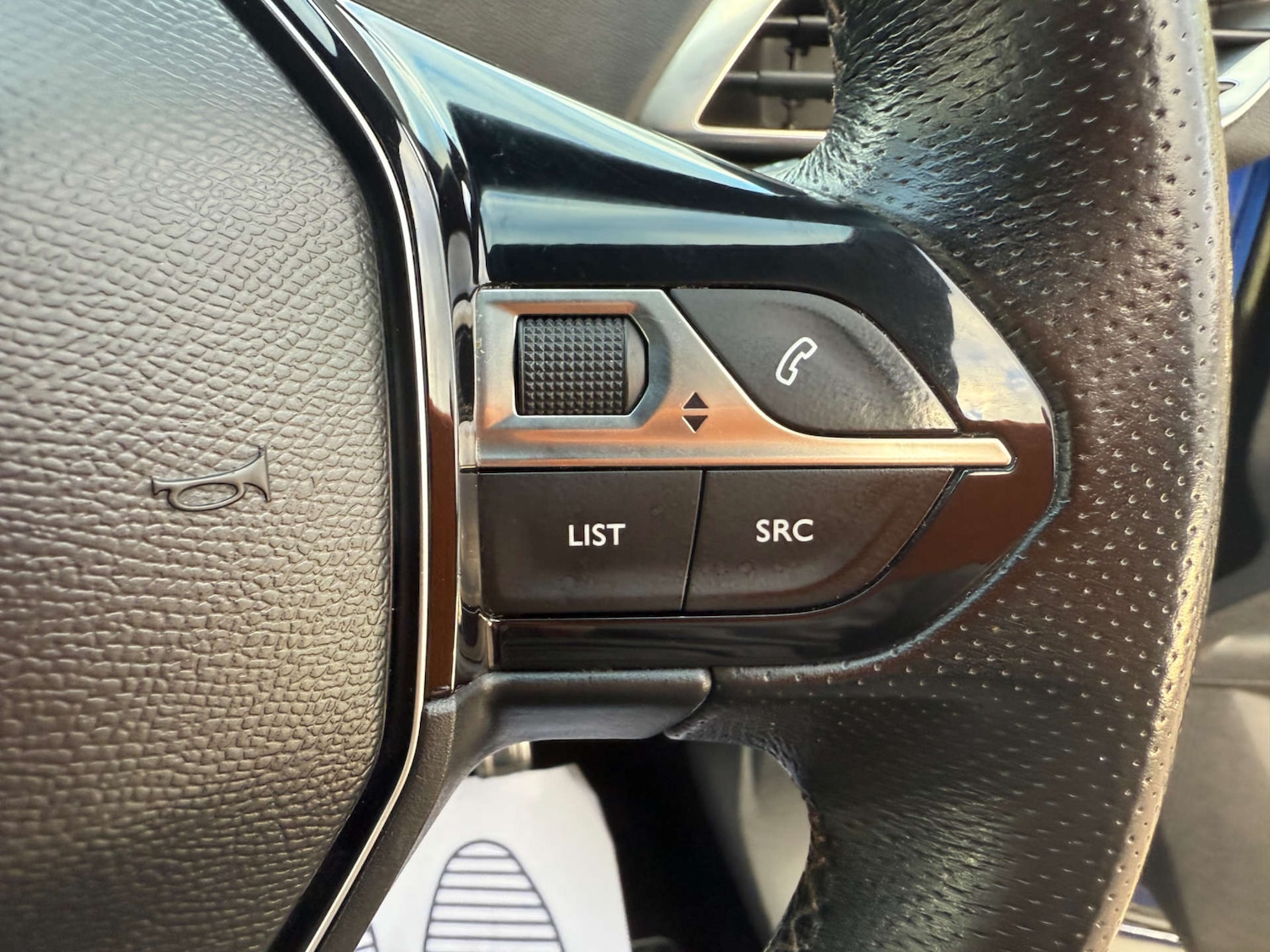 Used Peugeot 3008 2017 for sale - 76016310: Photo 31