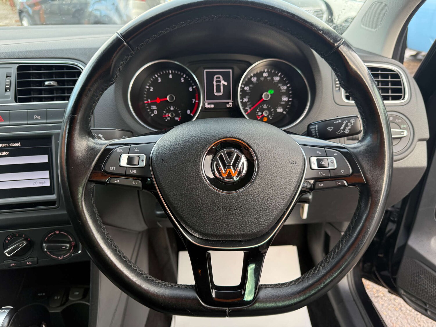 Used Volkswagen Polo 2017 for sale - 77571327: Photo 22