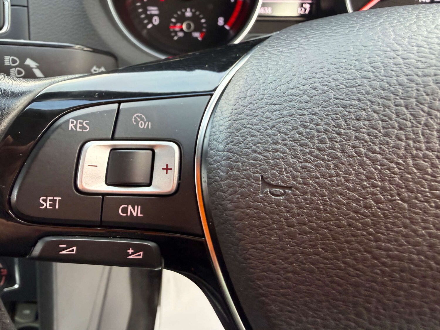 Used Volkswagen Polo 2017 for sale - 77571327: Photo 25