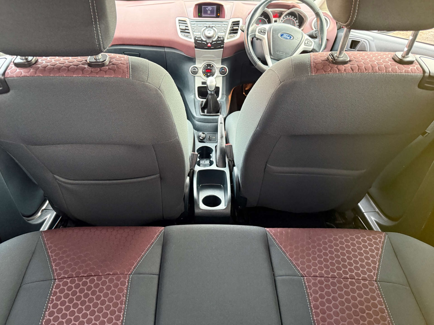 Used Ford Fiesta 2010 for sale - 76462111: Photo 16