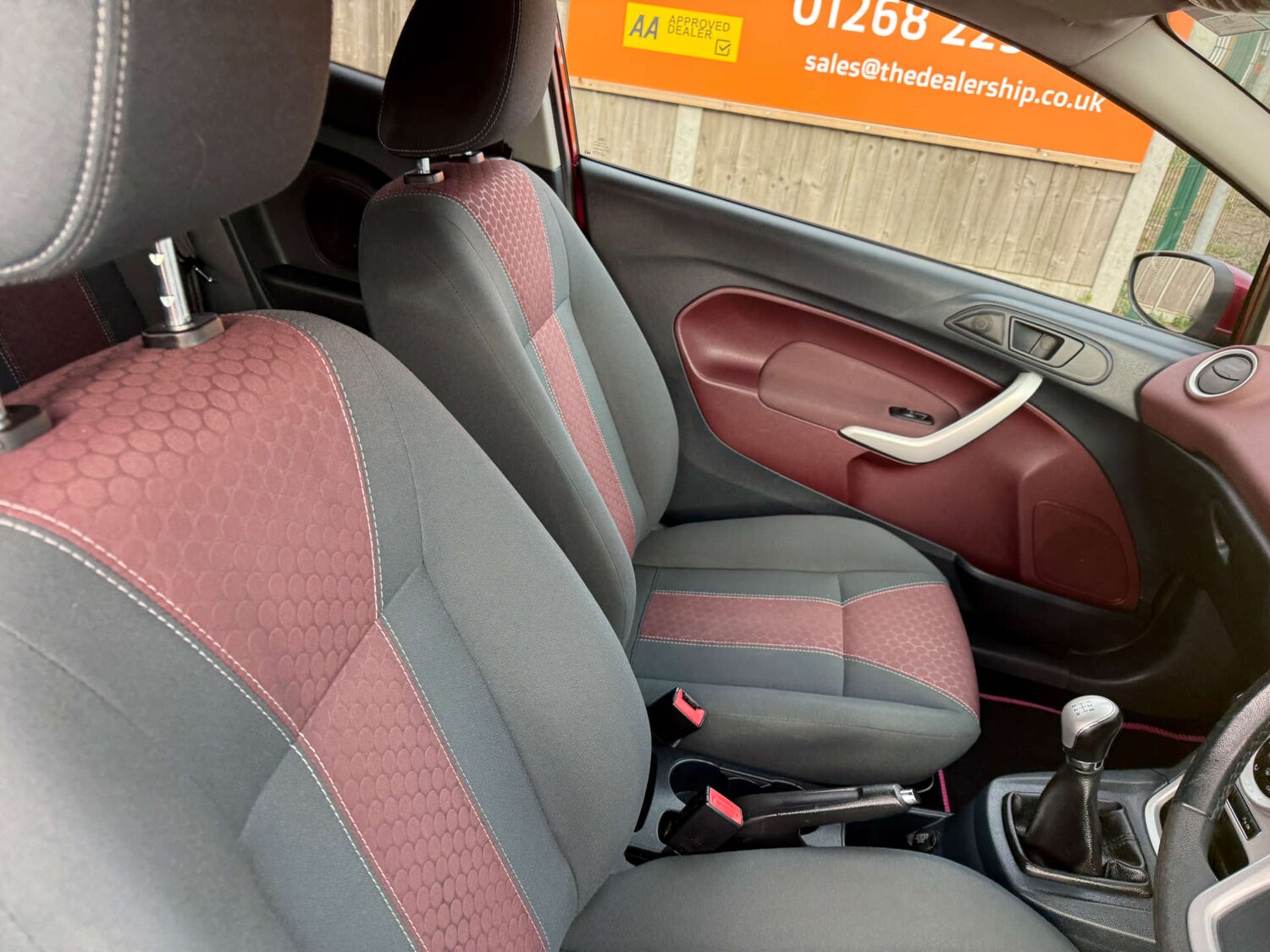 Used Ford Fiesta 2010 for sale - 76462111: Photo 22