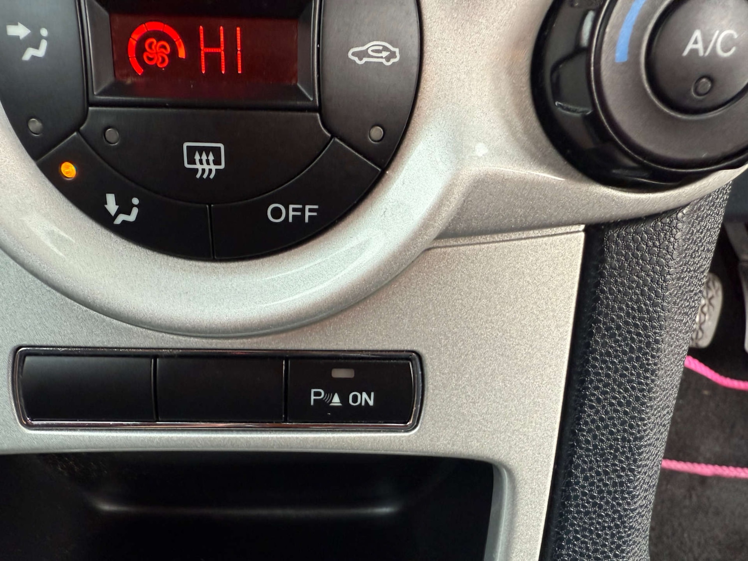 Used Ford Fiesta 2010 for sale - 76462111: Photo 30