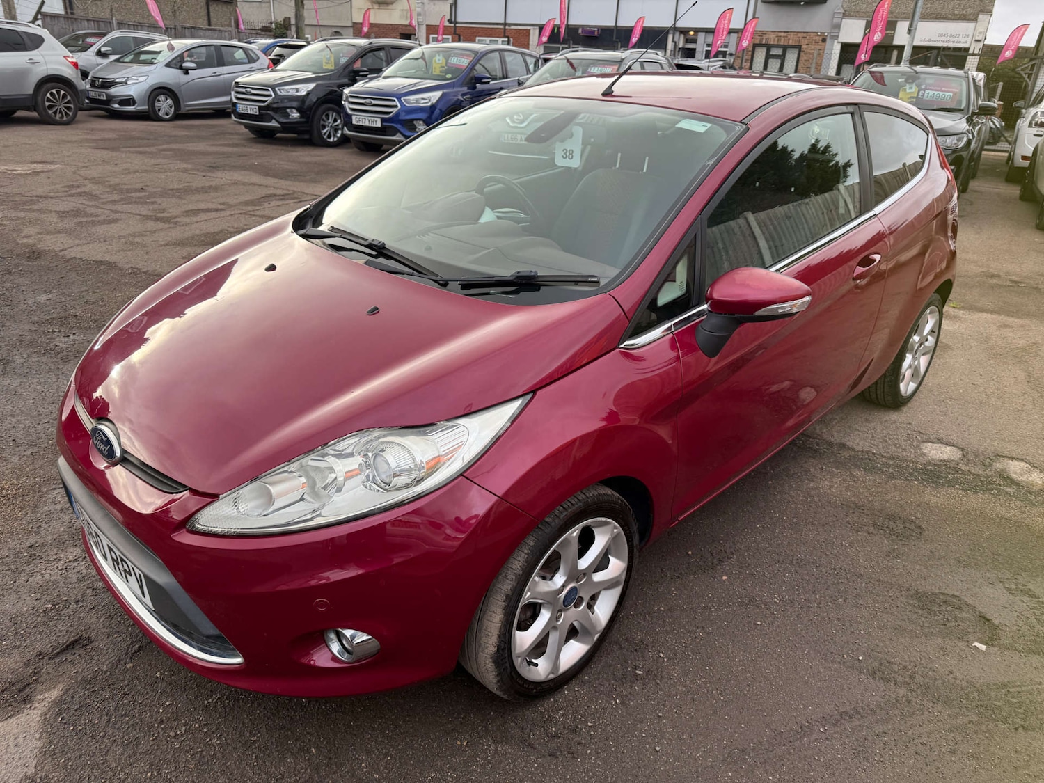 Used Ford Fiesta 2010 for sale - 76462111: Photo 4