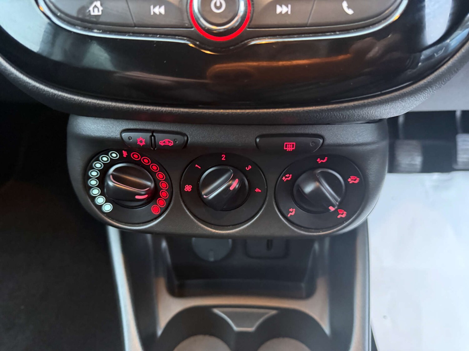 Used Vauxhall Corsa 2019 for sale - 77541309: Photo 32