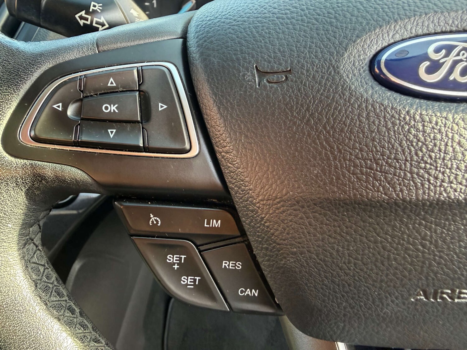 Used Ford Kuga 2017 for sale - 77529425: Photo 35