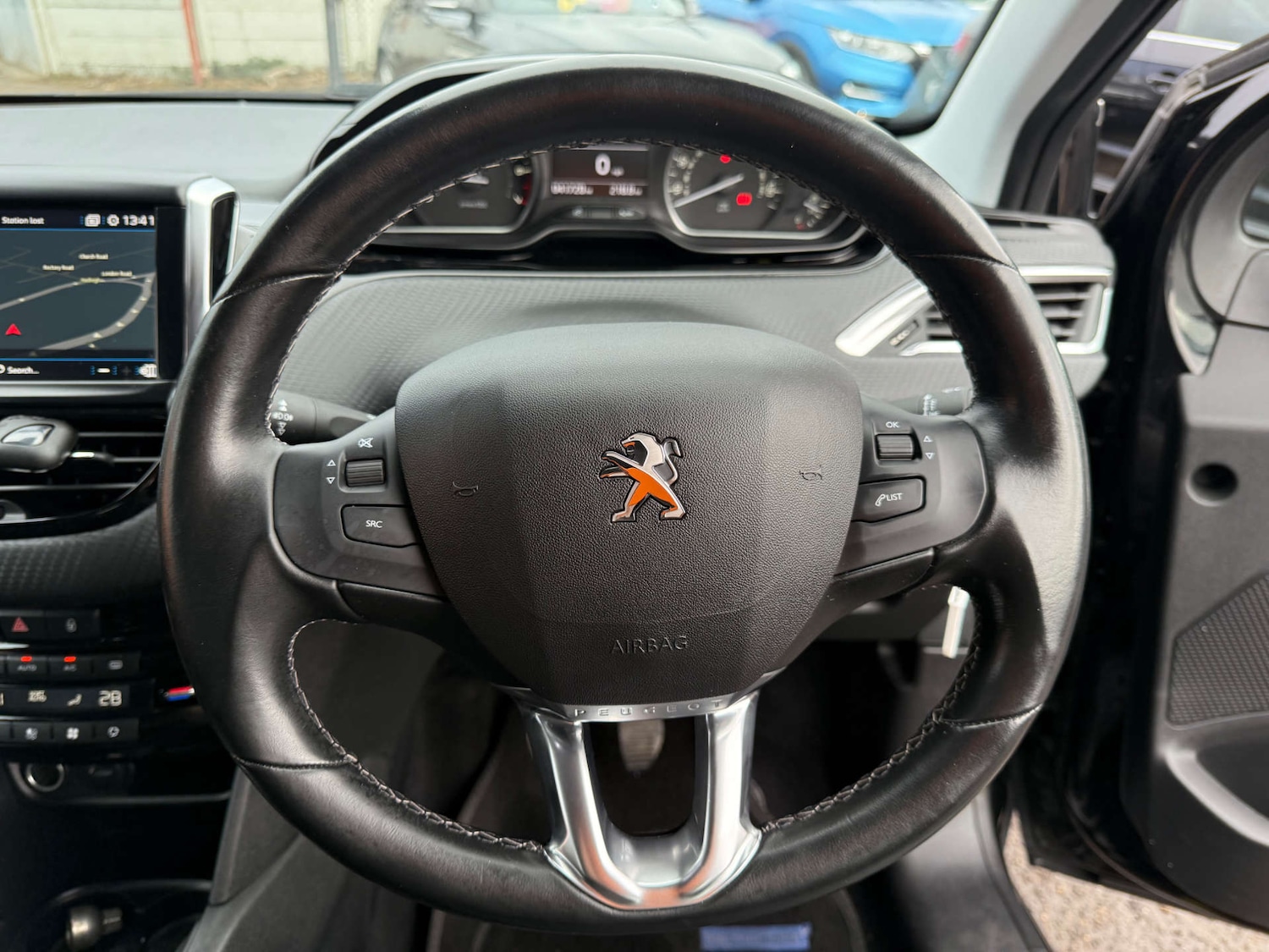 Used Peugeot 208 2019 for sale - 76720465: Photo 28