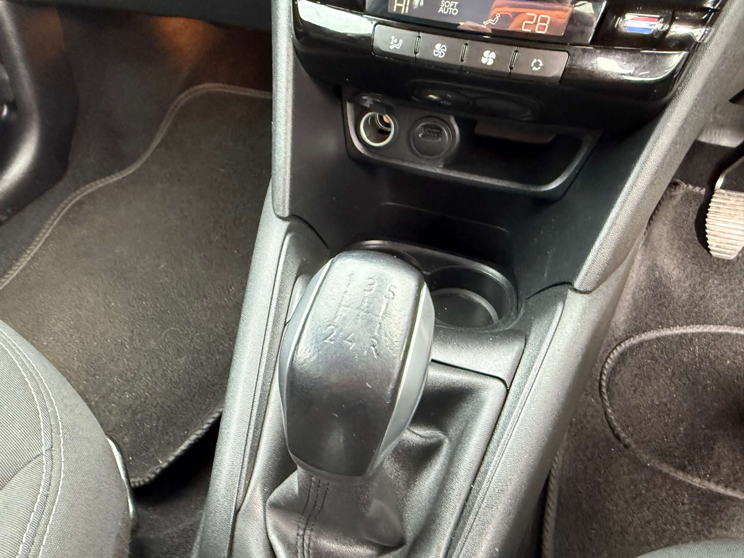 Used Peugeot 208 2019 for sale - 76720465: Photo 33