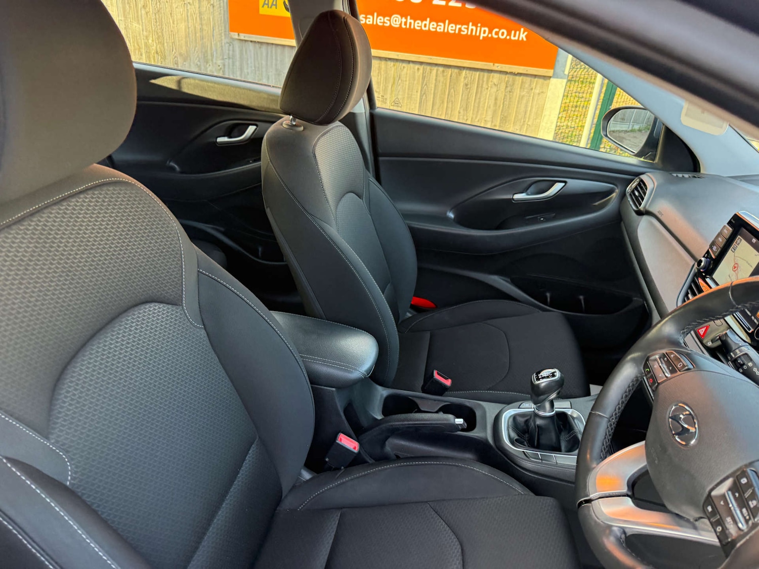 Used Hyundai i30 2018 for sale - 77313713: Photo 23