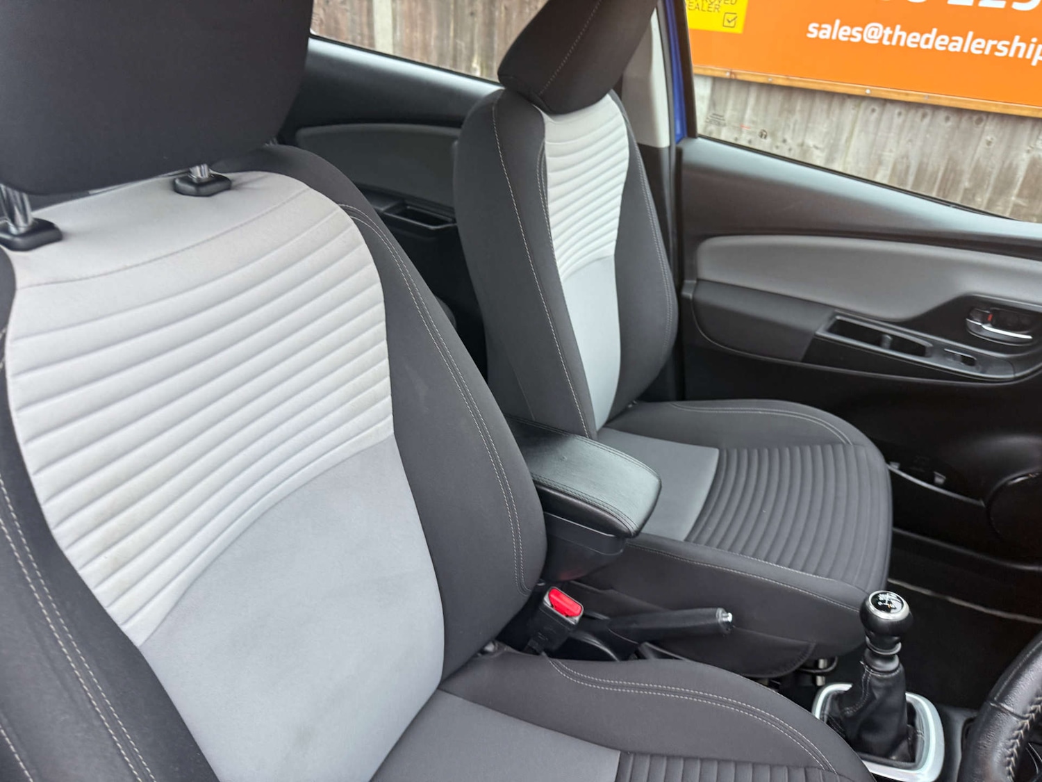 Used Toyota Yaris 2017 for sale - 76854623: Photo 24