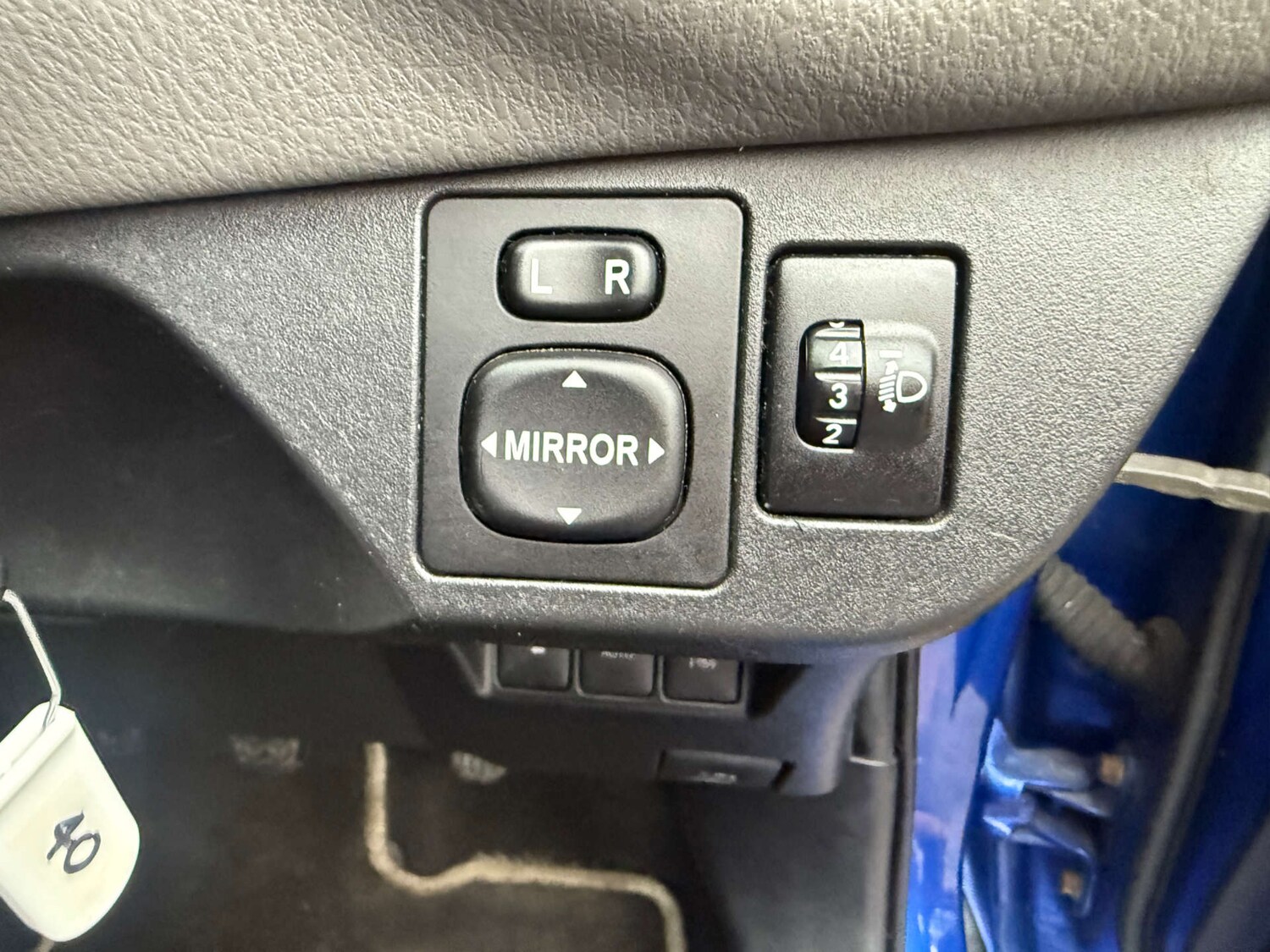 Used Toyota Yaris 2017 for sale - 76854623: Photo 28