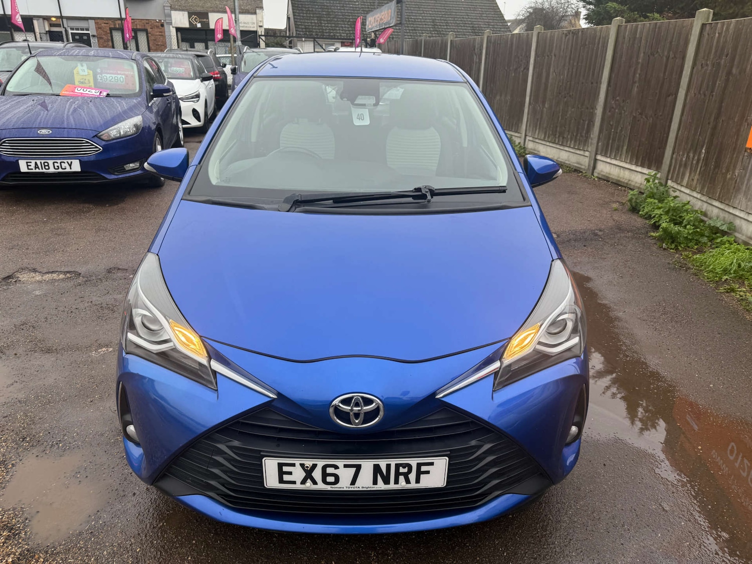 Used Toyota Yaris 2017 for sale - 76854623: Photo 4