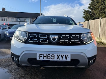 Used Dacia Duster 2020 for sale - 77240431: Photo