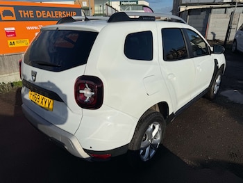 Used Dacia Duster 2020 for sale - 77240431: Photo
