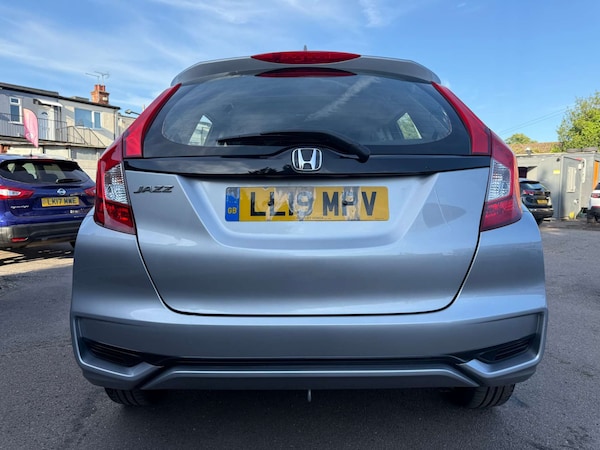 Used Honda Jazz 2019 for sale - 76177235: Photo 12