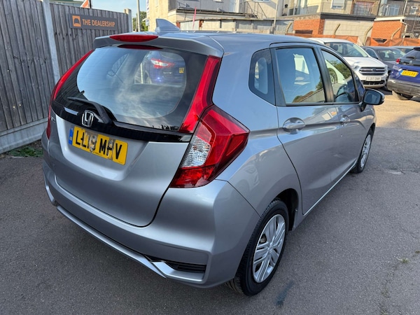 Used Honda Jazz 2019 for sale - 76177235: Photo 19