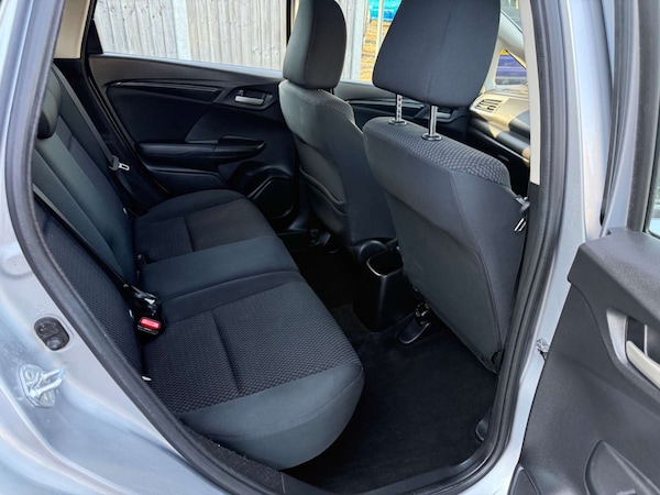 Used Honda Jazz 2019 for sale - 76177235: Photo 24