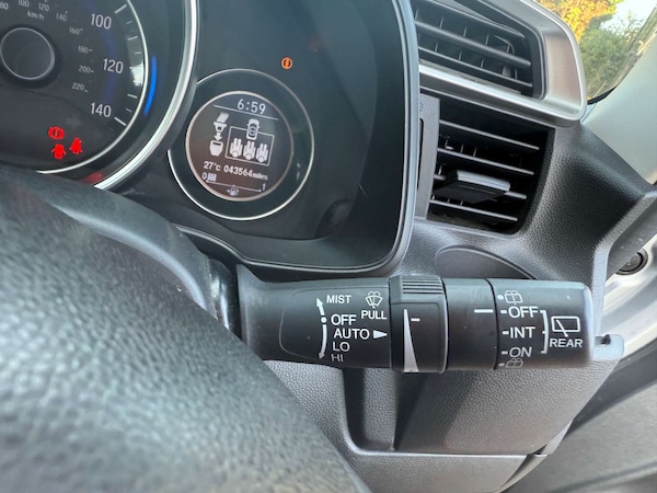 Used Honda Jazz 2019 for sale - 76177235: Photo 30