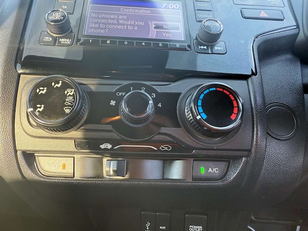 Used Honda Jazz 2019 for sale - 76177235: Photo 42