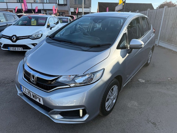 Used Honda Jazz 2019 for sale - 76177235: Photo 8