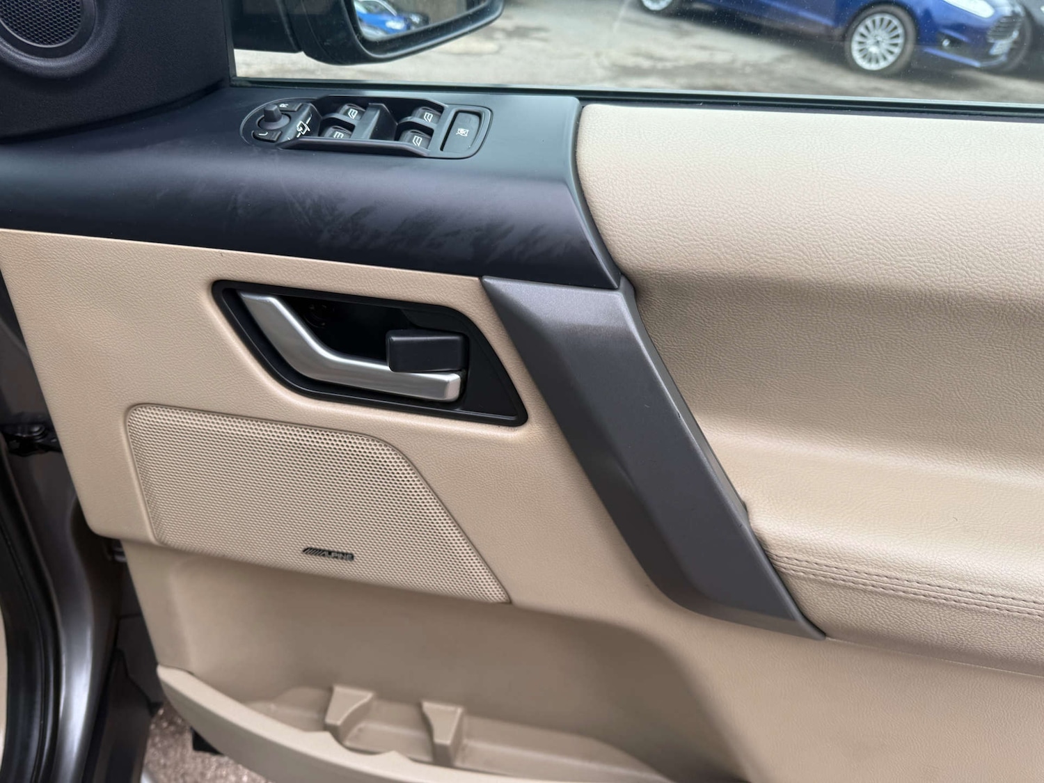 Used Land Rover Freelander 2010 for sale - 76614755: Photo 28