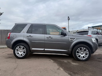 Used Land Rover Freelander 2010 for sale - 76614755: Photo
