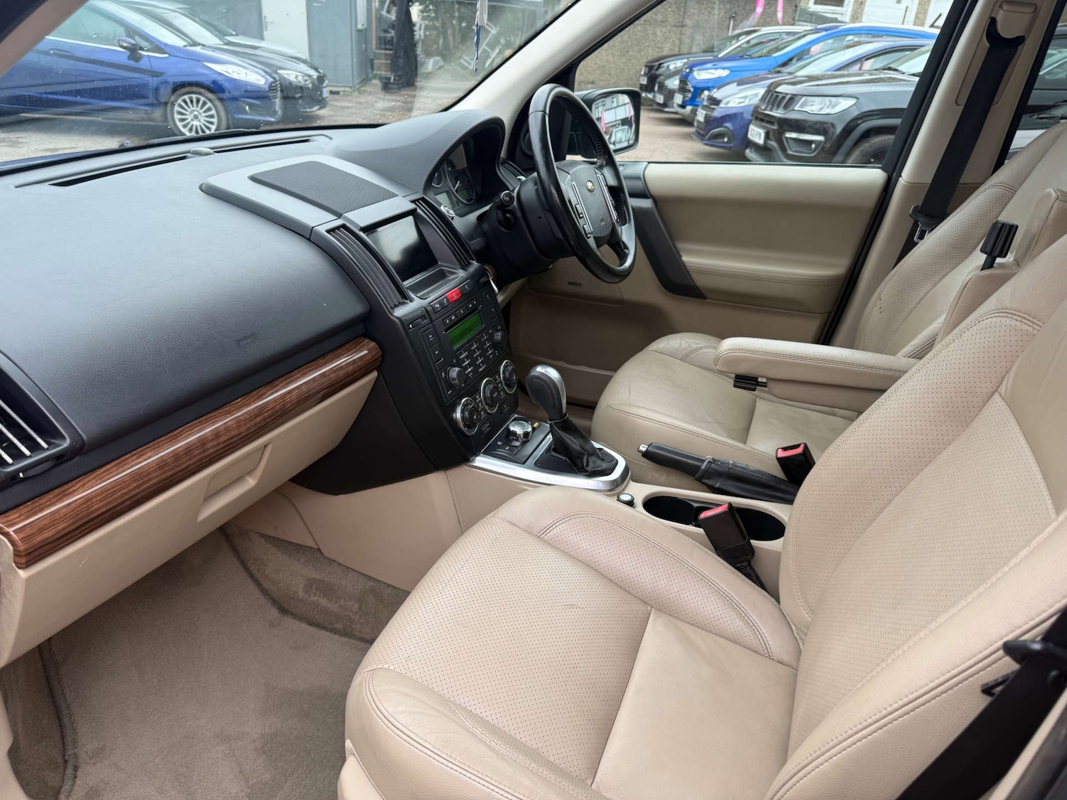 Used Land Rover Freelander 2010 for sale - 76614755: Photo 49