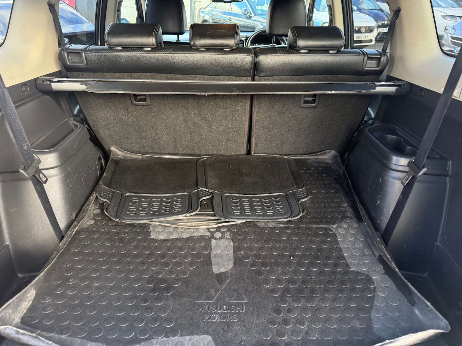 Used Mitsubishi Outlander 2015 for sale - 77556759: Photo 16