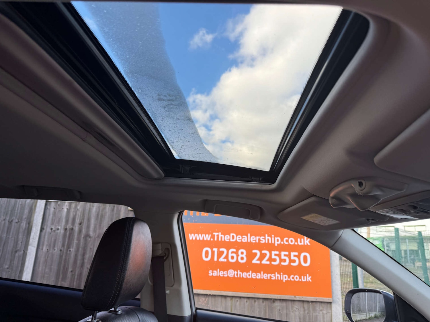 Used Mitsubishi Outlander 2015 for sale - 77556759: Photo 28