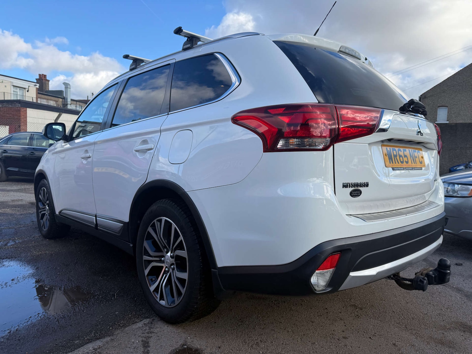 Used Mitsubishi Outlander 2015 for sale - 77556759: Photo 8